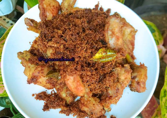 Ayam Goreng Serundeng