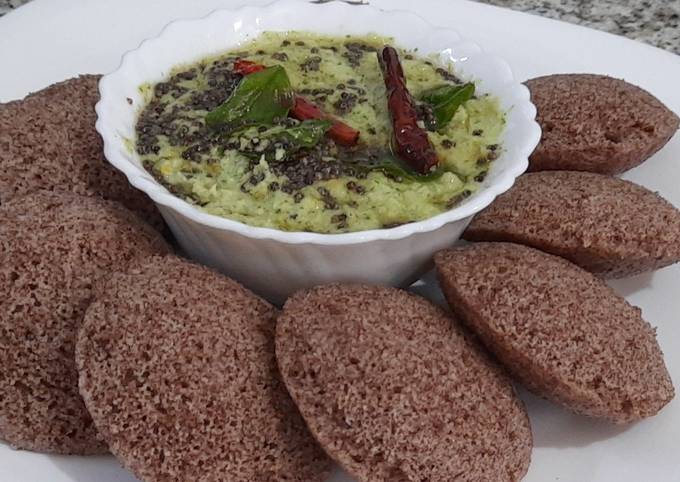 Recipe of Thomas Keller Ragi idli with coconut chutney