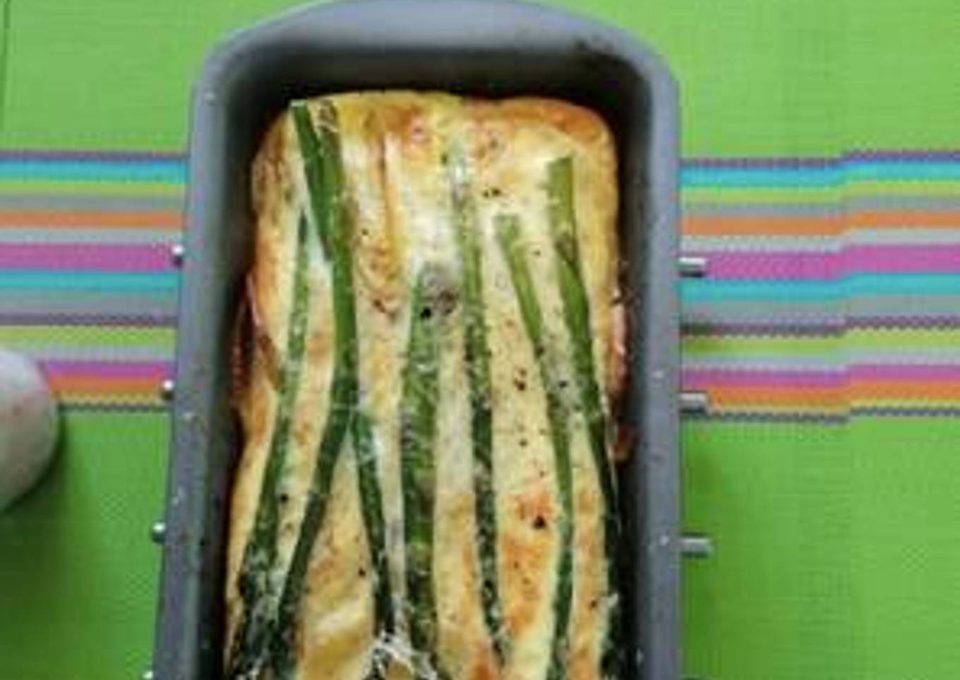 Tortilla de verduras y espárragos verdes al horno