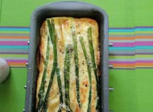 Foto principal de Tortilla de verduras y espárragos verdes al horno