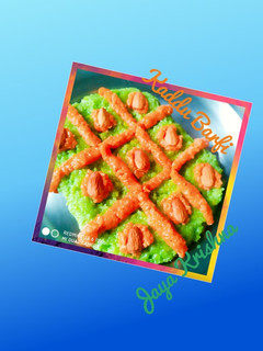 कददू की बर्फी (kaddu ki barfi recipe in Hindi) रेसिपी मुख्य फोटो