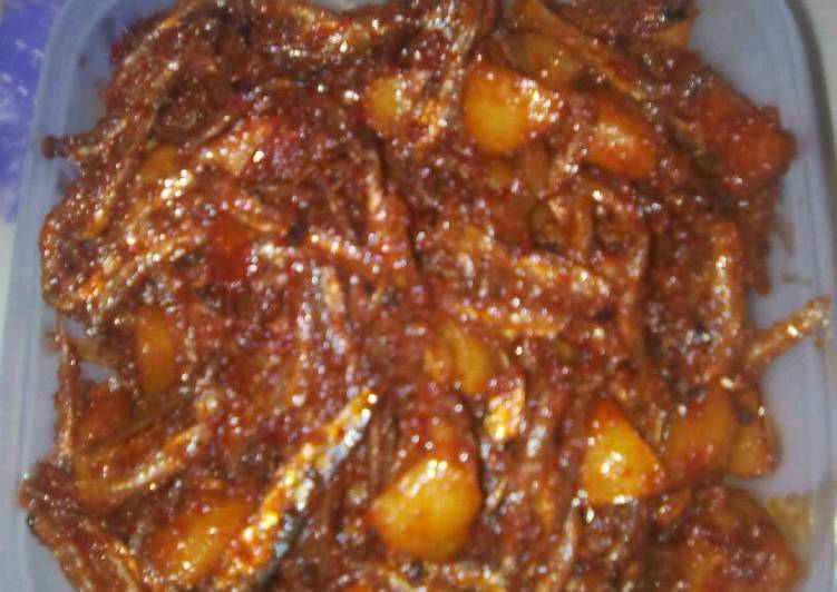 Sambel teri kentang