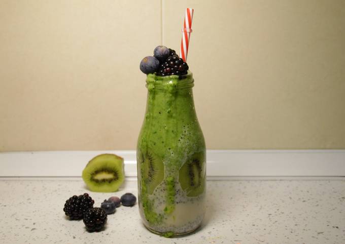 Smoothie vegano de kiwi con chía Receta de Vegetal Killers- Cookpad