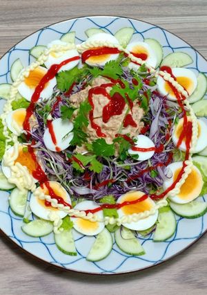 Hình của món Salad trứng luộc & cá ngừ ngâm dầu.
