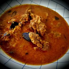 Chettinad Mutton Kuzhambu (Chettinad Mutton Gravy) A picture of Chettinad Mutton Kuzhambu (Chettinad Mutton Gravy).