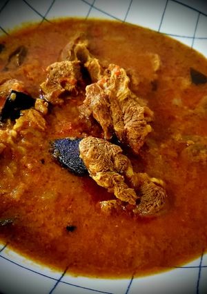 A picture of Chettinad Mutton Kuzhambu (Chettinad Mutton Gravy).
