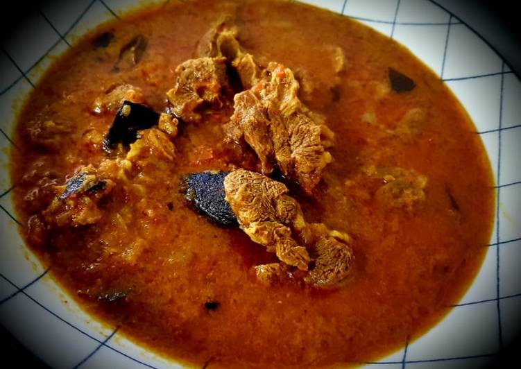 Chettinad Mutton Kuzhambu (Chettinad Mutton Gravy)