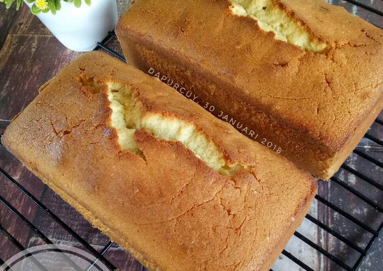 Cream Cheese Pound Cake