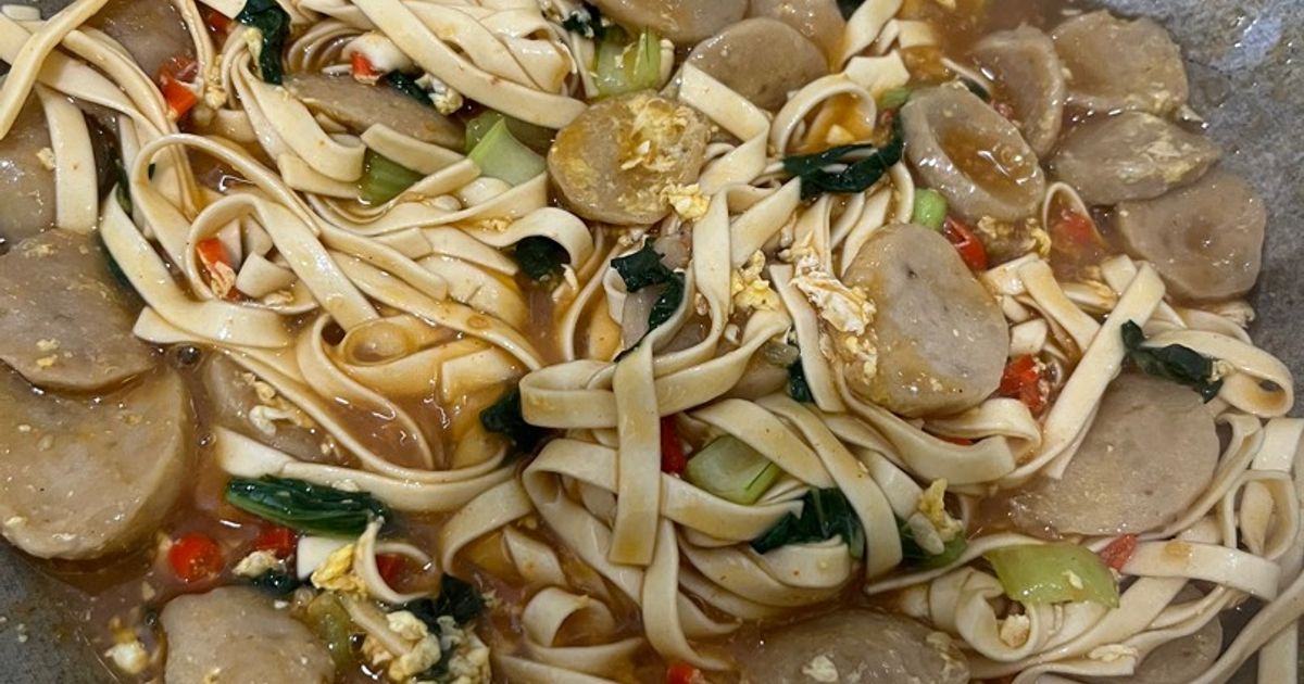 Mie tektek kuah pedas