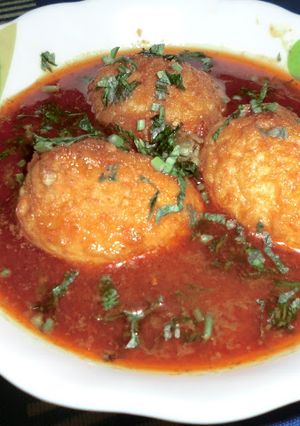 A picture of Spicy Egg Curry.