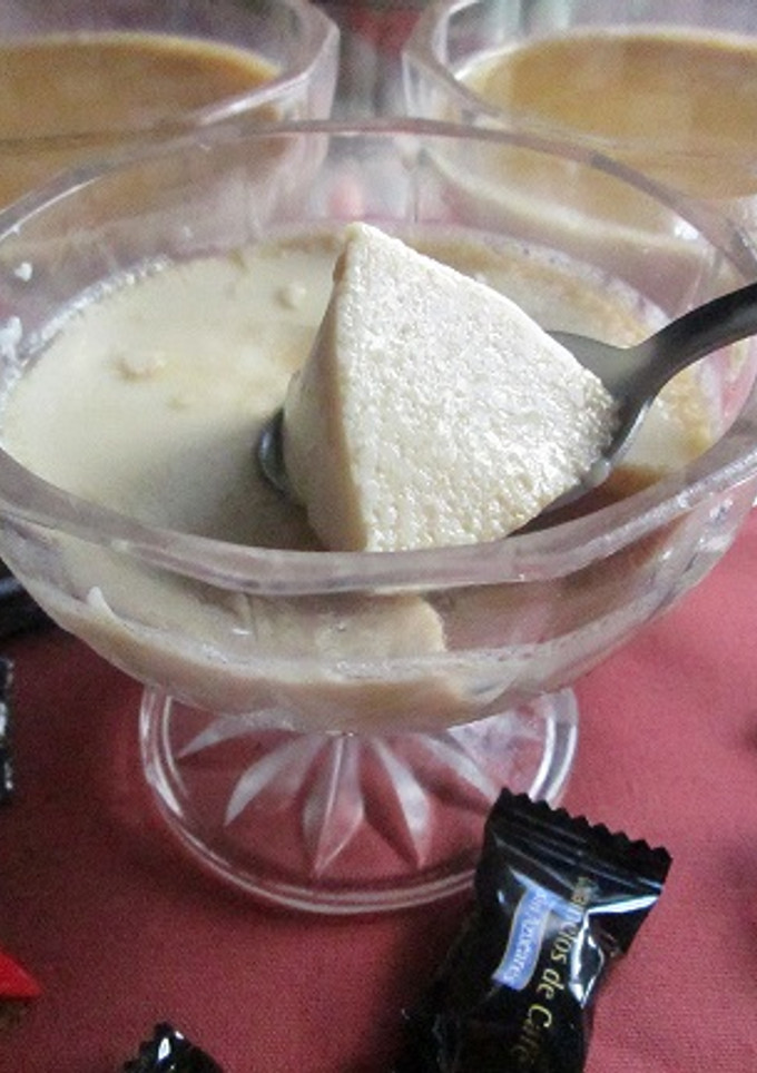 Una foto de Flan de caramelos de café sin azúcar