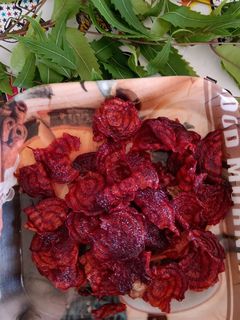 बीटरूट चिप्स (Beetroot chips recipe in Hindi) रेसिपी मुख्य फोटो