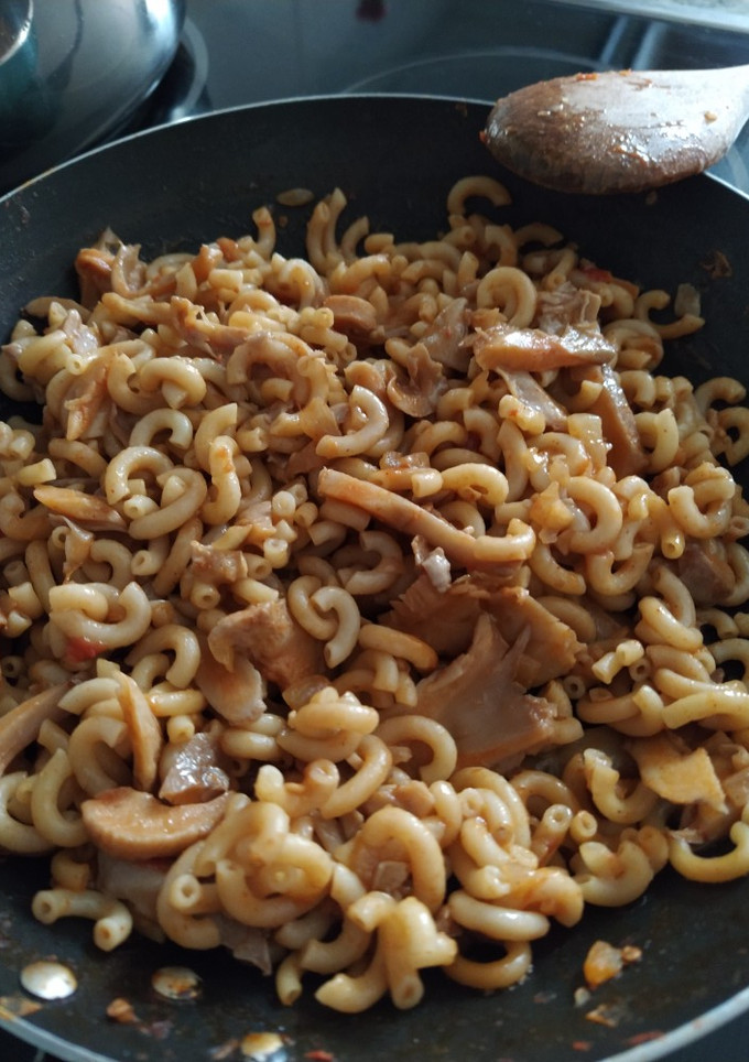 Una foto de 🥘 Fideuá de setas