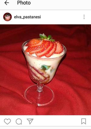 عکسی از دستور دسر لیوانی شارلوت و ژله خرده شیشه