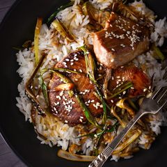 A picture of Honey, Soy & Sesame Tuna Steaks.