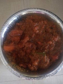 ரெஸ்டாரண்ட் ஸ்டைல்ஃப்ரைடு சிக்கன் கிரேவி (Fried chicken gravy recipe in tamil) செய்முறை முக்கிய புகைப்படம்