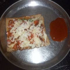 A picture of Homemade Bread pizza 🍕🍕.