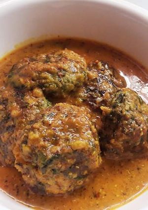 ছানা পালং কোফতা কারি (chana palang kofta curry recipe in Bengali) রেসিপির প্রধান ছবি