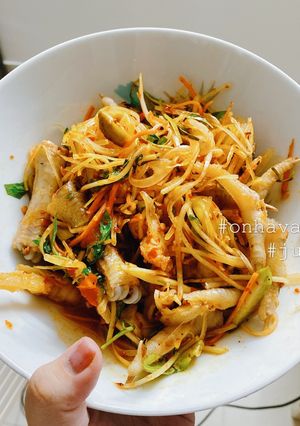 Hình của món Gỏi Chân Gà.