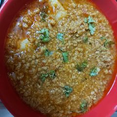 A picture of Mutton mince with potato gravy.
