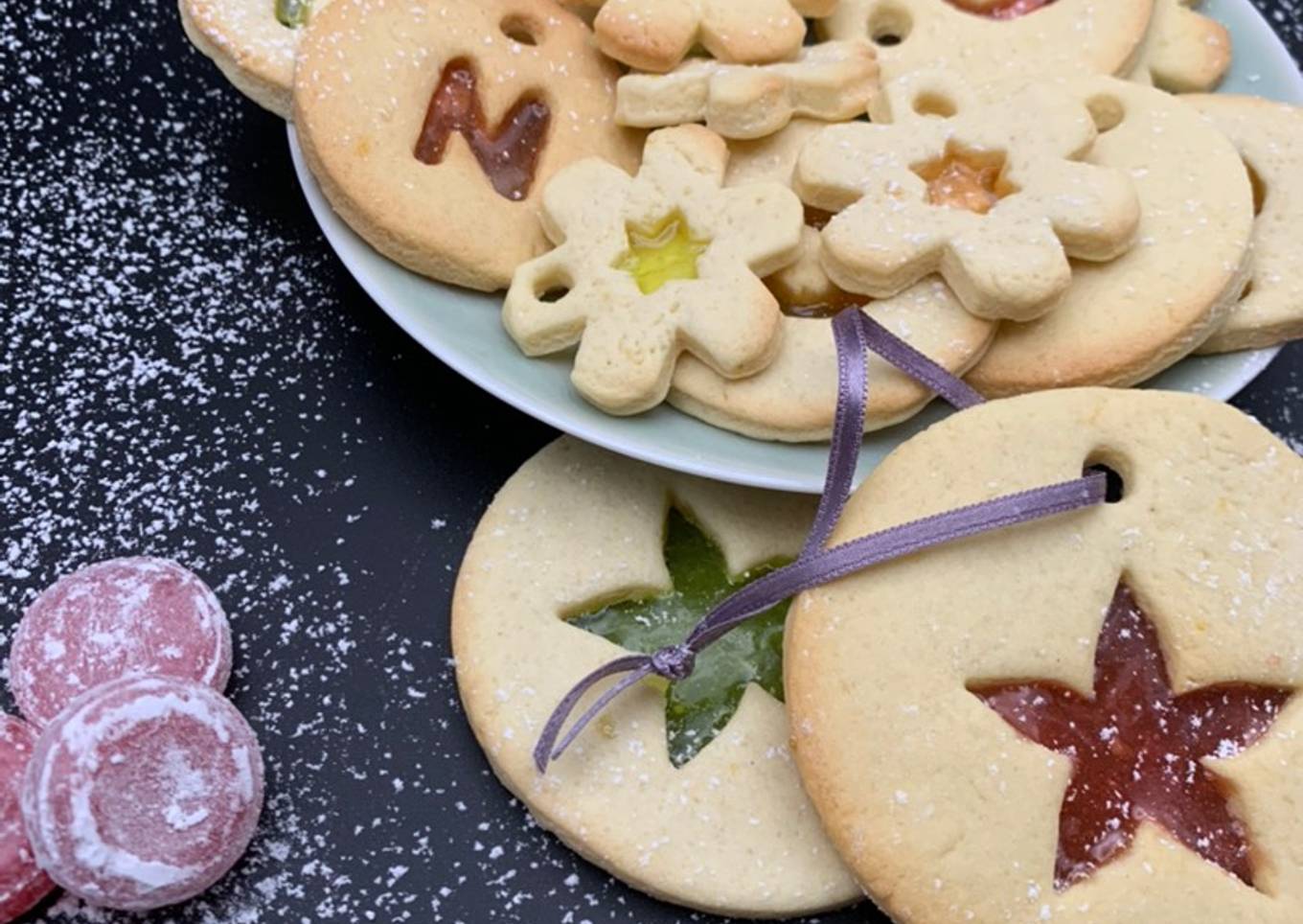 Biscuits vitraux de Noël