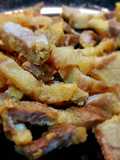 Babi Tauhu Merah Crispy (non - halal)