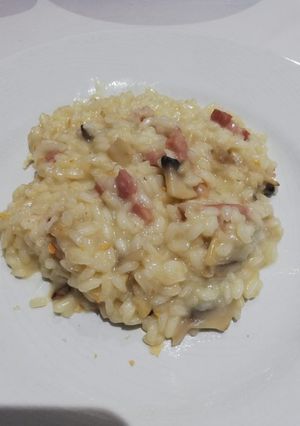 Una foto de Risotto de setas y bacon