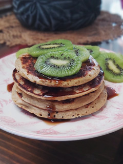 Una foto de Hotcakes de avena y plátano