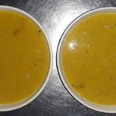 شوربة 🙃 عدس 😋-レシピのメイン写真