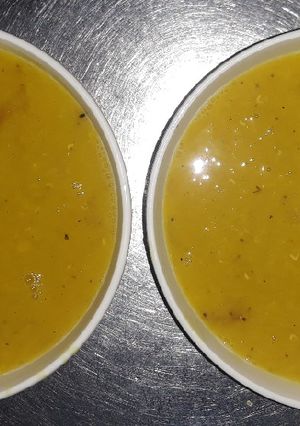 صورة لوصفة شوربة 🙃 عدس 😋