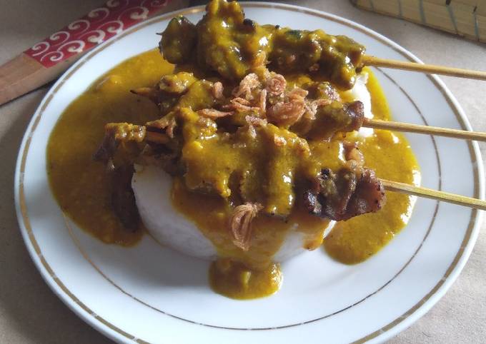 Resep Sate Padang bumbu kuning🍡 yang Bisa Manjain Lidah