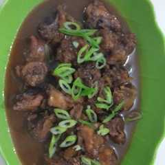 รูปของ Punggung ayam kuah semur