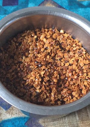 A picture of Coriander seeds mouth freshner.