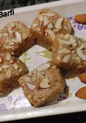 A picture of Mawa Burfi.