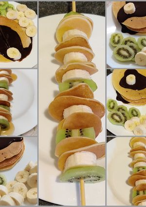 صورة لوصفة ميني بان كيك مع الفاكهة وصوص الشكولا 🥞🍌🍫