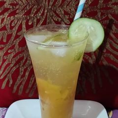 A picture of Mango Mule.