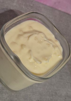 Une photo de Crèmes Nuage au Chocolat Blanc Cémoi et Éclats Soufflés