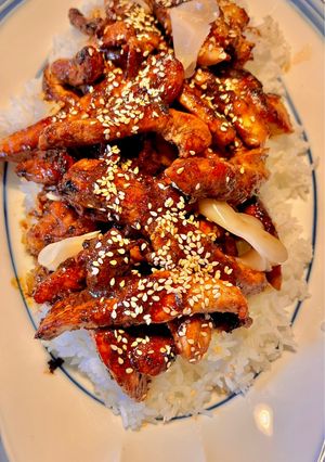 Una foto de Pollo teriyaki auténtico