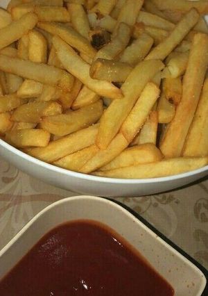 A picture of French fries.