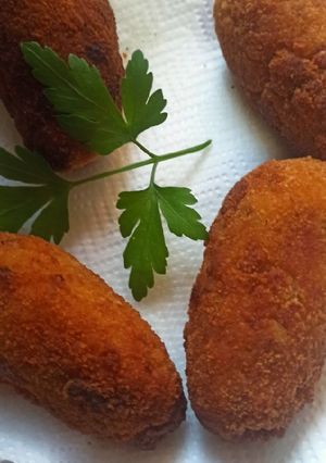 Una foto de Croquetón de jamón asado