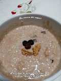 #196 Porridge di avena con noci, uvetta, mele e miele