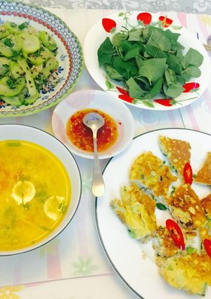 Hình của món Bạch tuộc chiên trứng cho bữa cơm gia đình.
