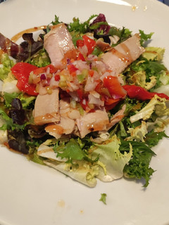 Una foto de Ensalada de ventresca