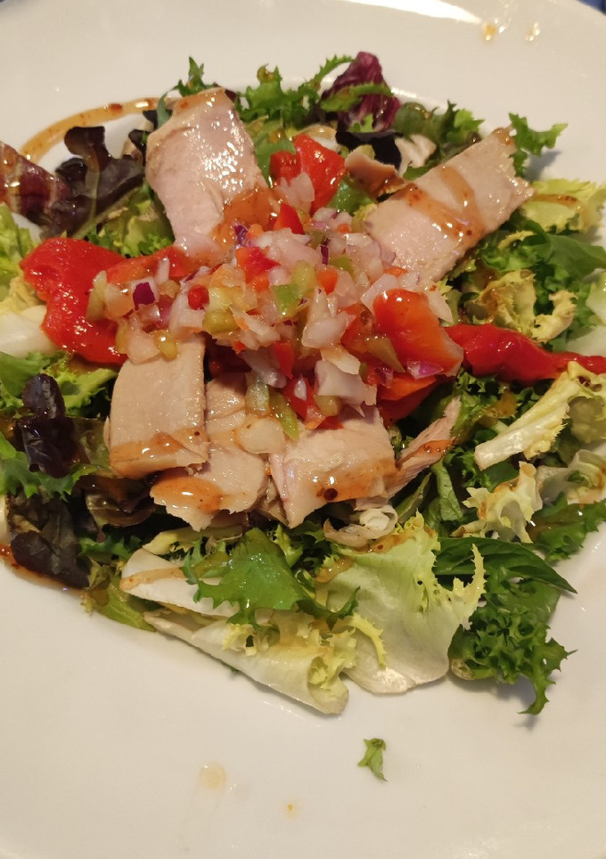 Una foto de Ensalada de ventresca