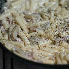 A picture of Ham and Mushroom Cream sauce.