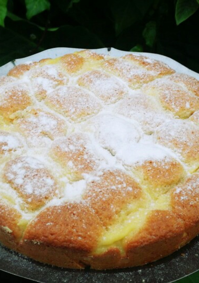 Una foto de Torta con crema pastelera