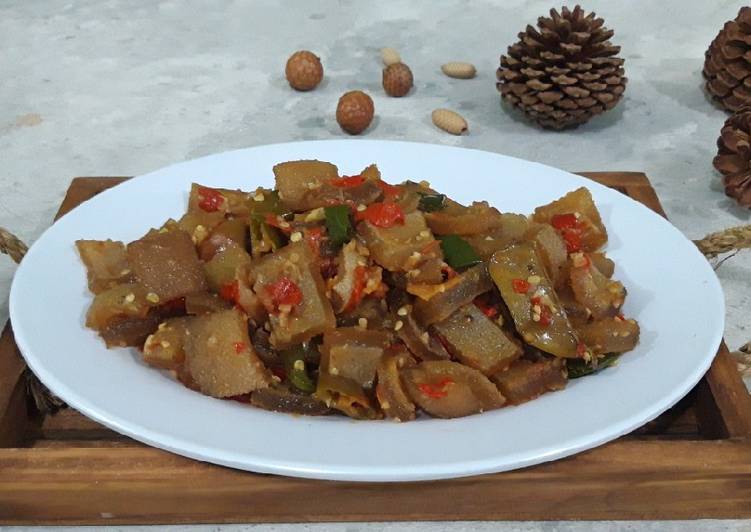 Resep Oseng Kikil Mercon yang praktis