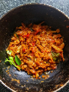 நெத்திலி கருவாடு தொக்கு #hungrytummyforever #nethili #karuvaaduthokku செய்முறை முக்கிய புகைப்படம்