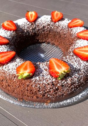 A picture of Banana and Chocolate Bundt Cake.