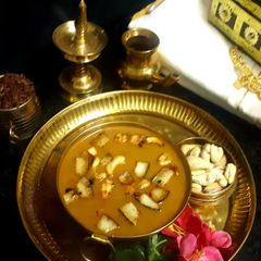 A picture of Parippu payasam(chanadal kheer).